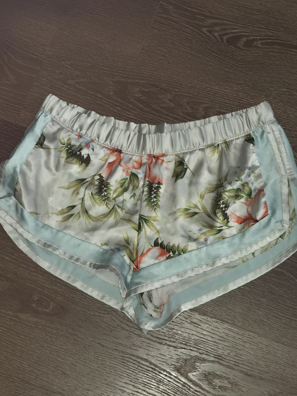 Victoria's Secret Floral Satin Women’s Lounge Shorts in Light Blue Small